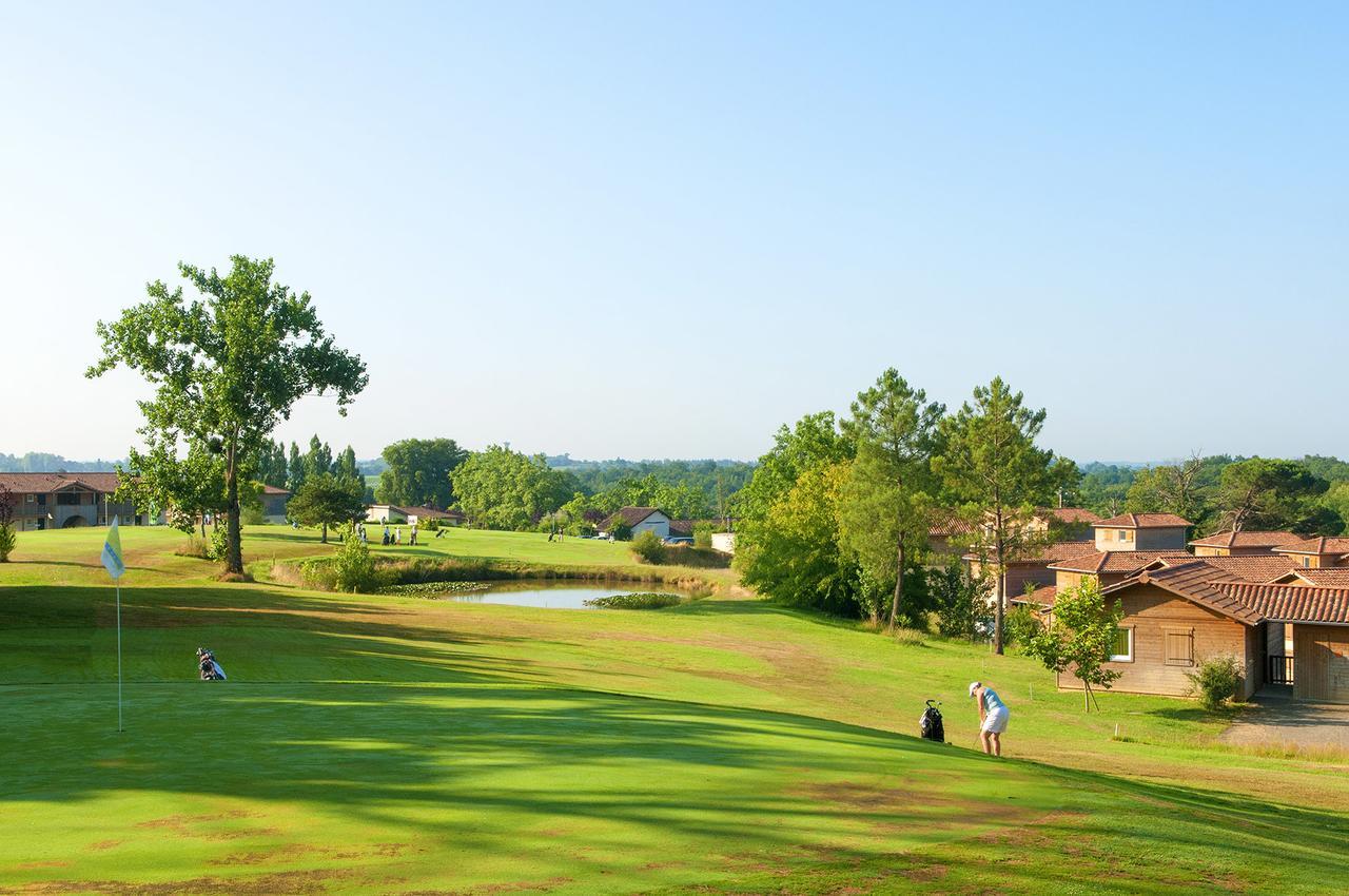 Les Maisons Du Golf D'Armagnac Eauze Exterior photo